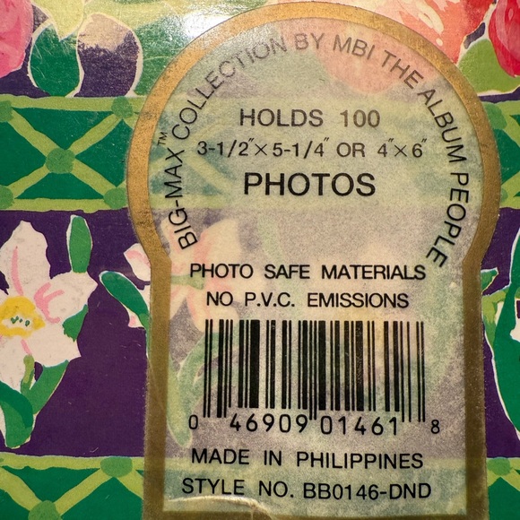 Collection of three photo albums all made with photo safe materials - Picture 4 of 5